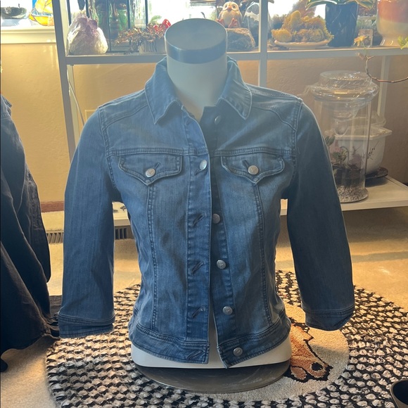 bebe Jackets & Blazers - bebe Classic Blue Jean Jacket